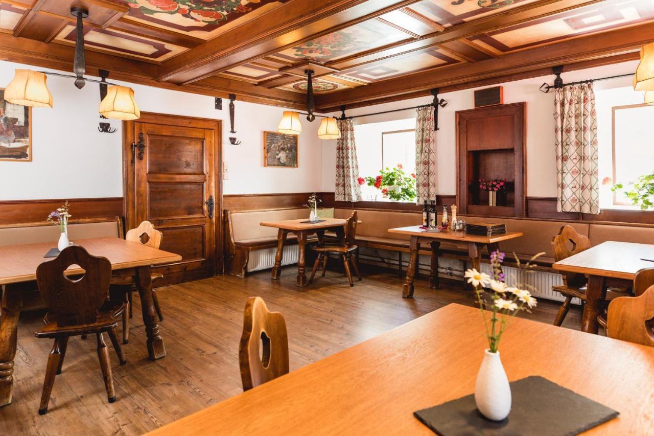 Matreier Tauernhaus Hotel Матрей ин Остирол Екстериор снимка